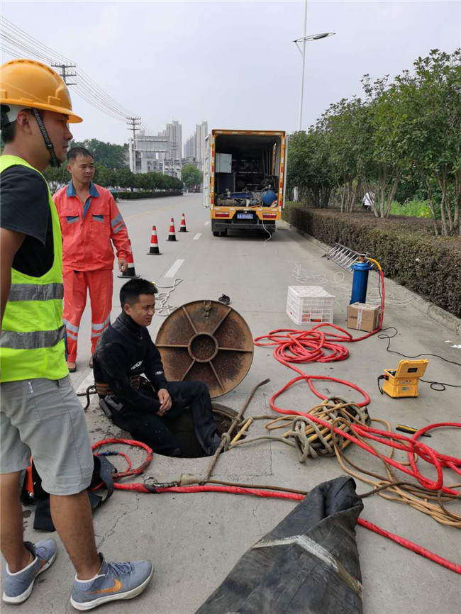 潍城翻衬法管道修复技术主要工序